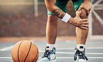 Torn ACL: How reconstructive surgery gets athletes back in the game